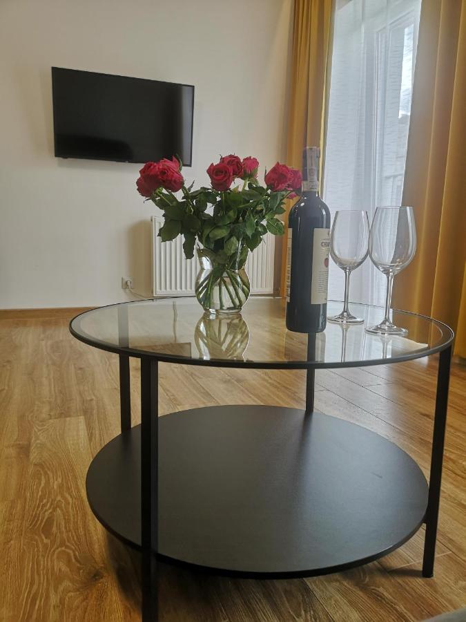Apartamenty Lawendowy Zakatek 4 Opole Kültér fotó